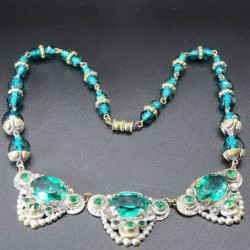 Antique Art Deco Bohemian Green Emerald Necklace (1920s)