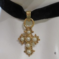 Jacky de Guy, Paris. Choker necklace with cross on black velvet ribbon, signed